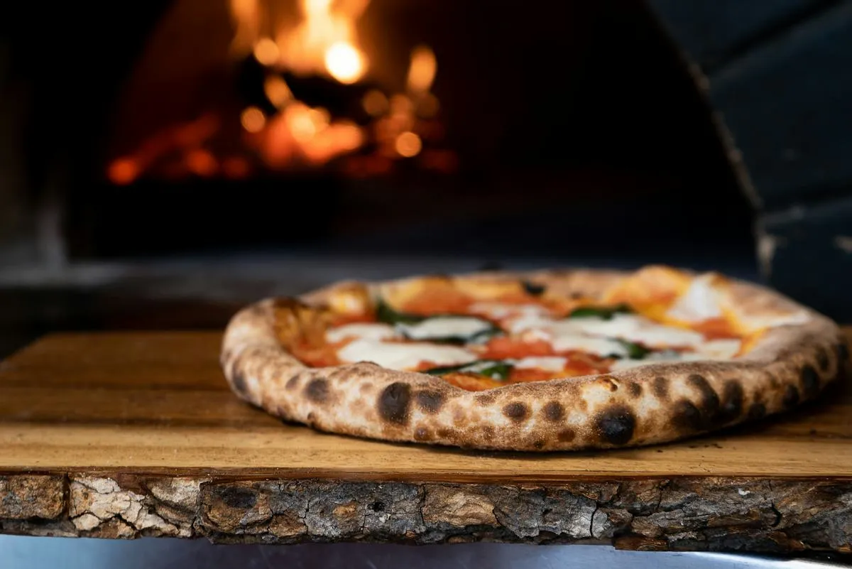 Artisan pizza from the Ivellariquessara gallery