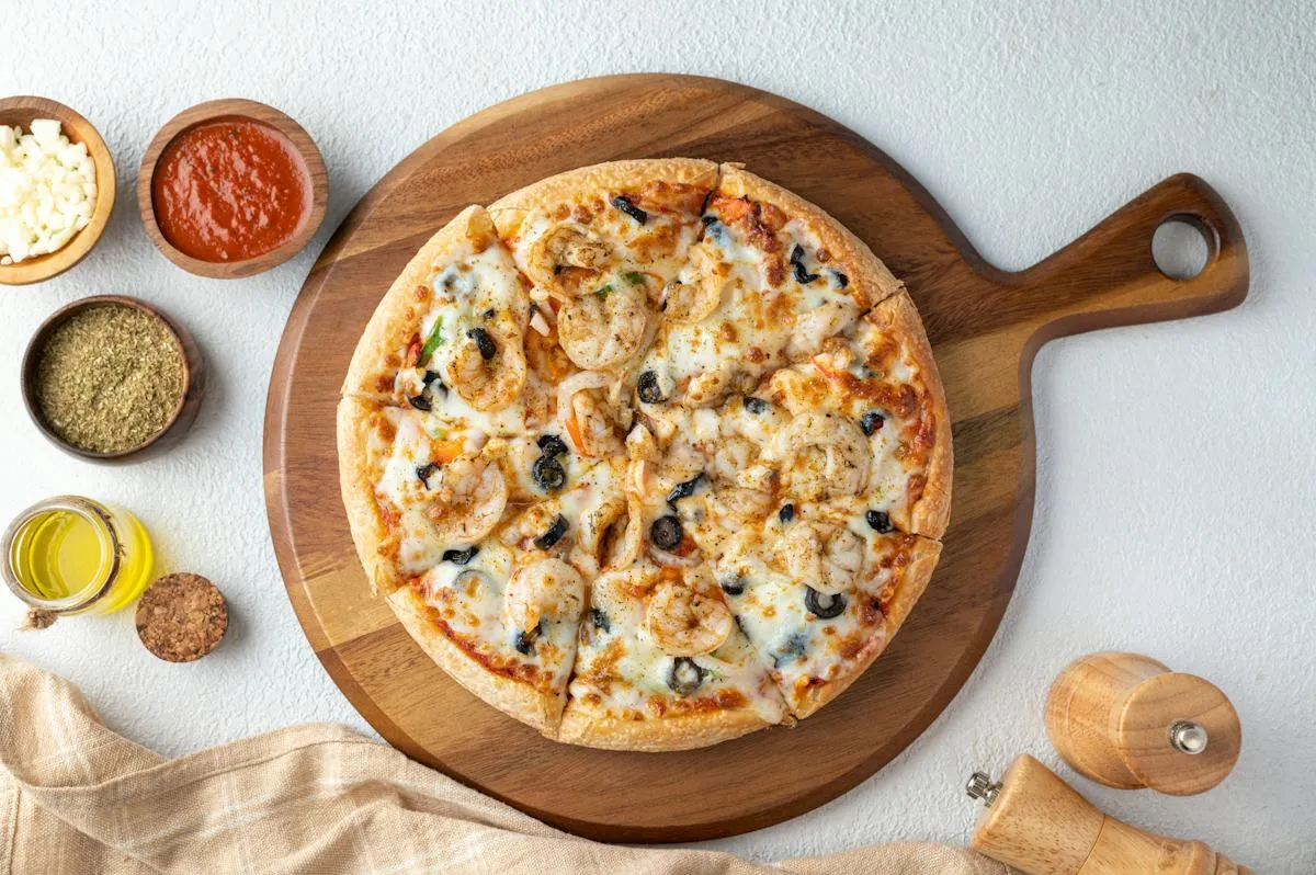 Italian pizza restaurant photo in the gallery